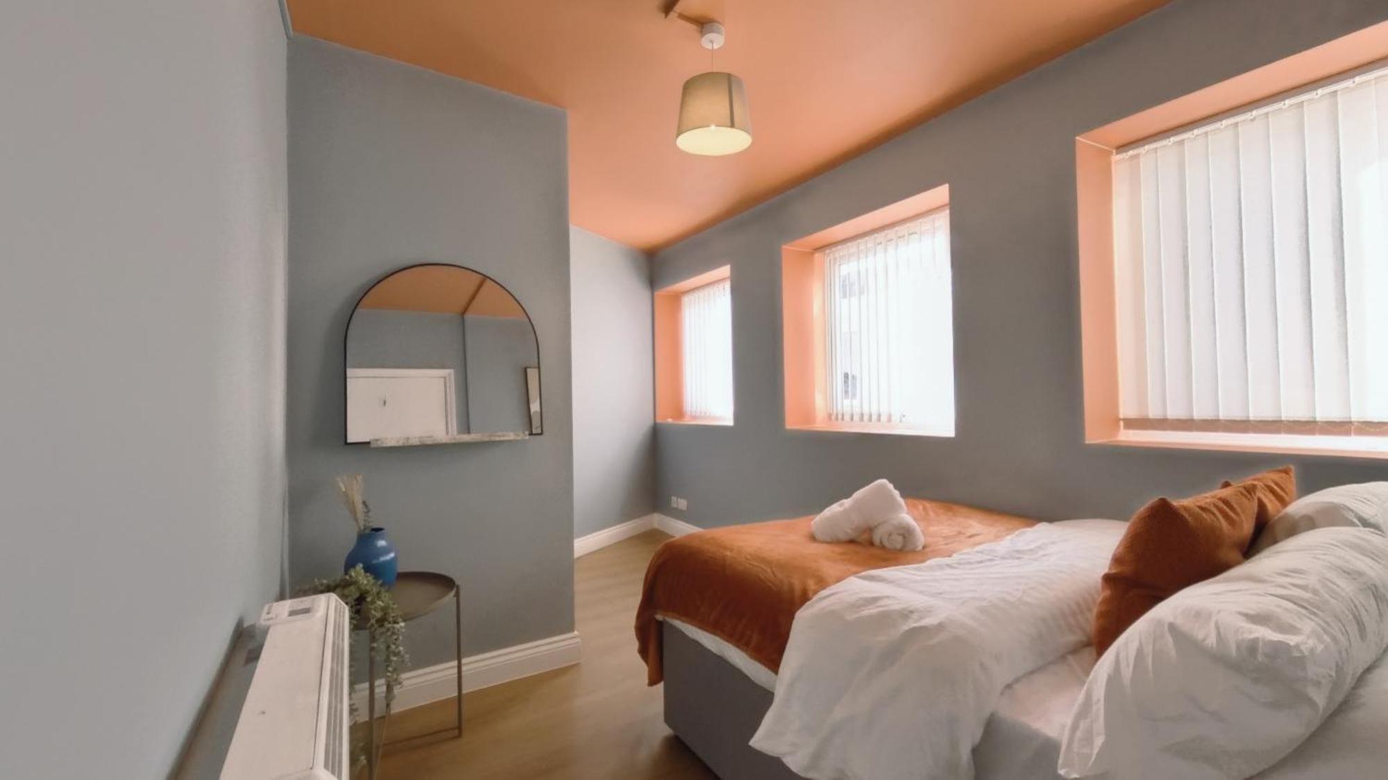 Group Bookings: Up To 30 Guests Across 5 Spacious Flats! Keyless Access Free Wifi & Parking Birmingham Eksteriør bilde