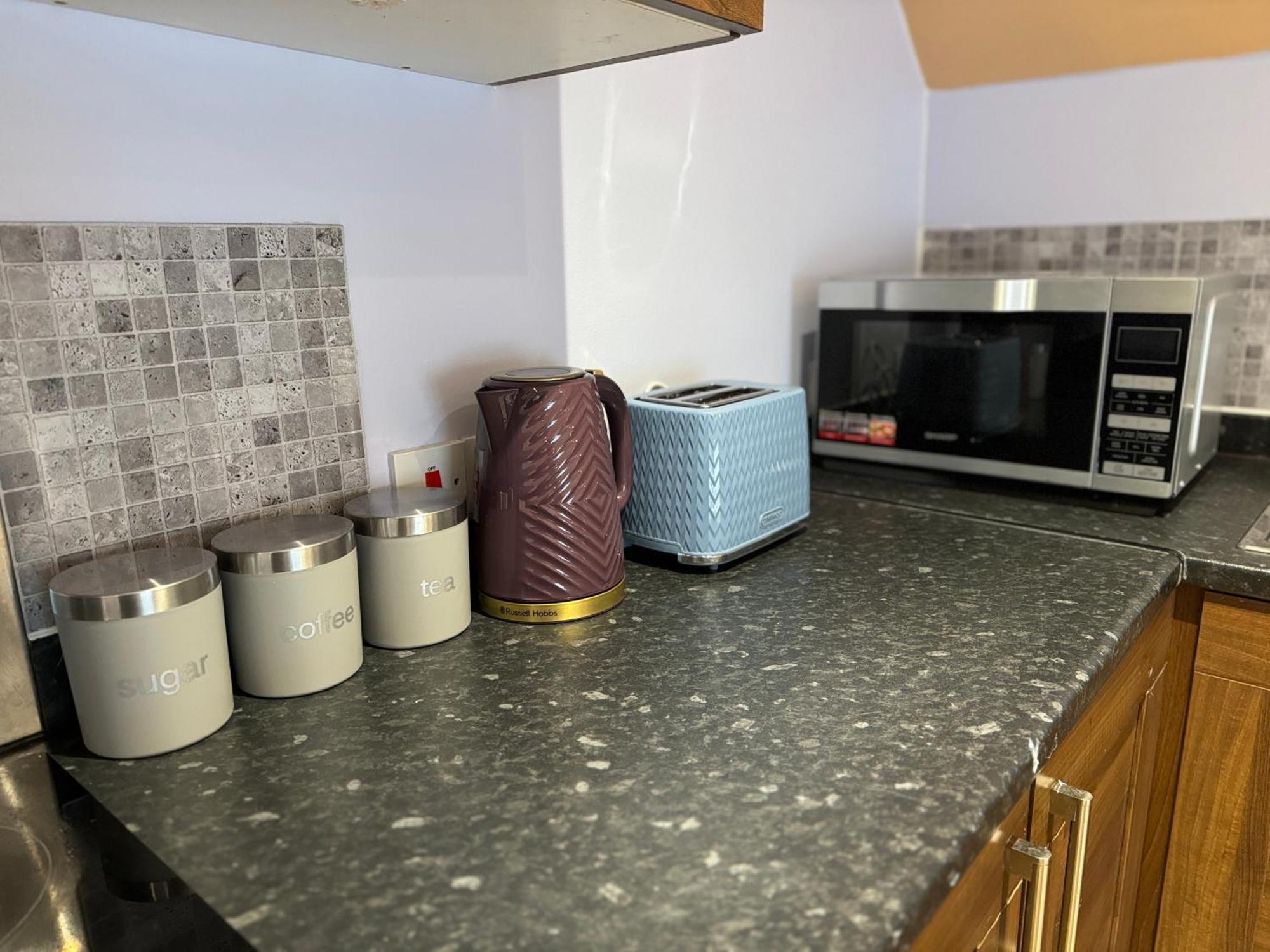 Group Bookings: Up To 30 Guests Across 5 Spacious Flats! Keyless Access Free Wifi & Parking Birmingham Eksteriør bilde